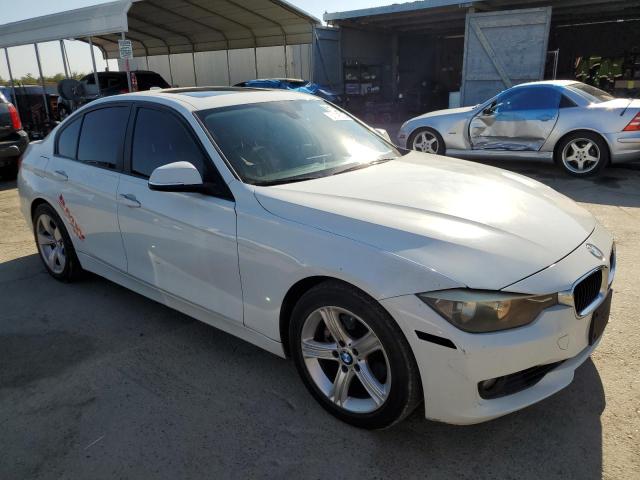 VIN WBA3C1G57FNR50182 2015 BMW 3 SERIES no.4