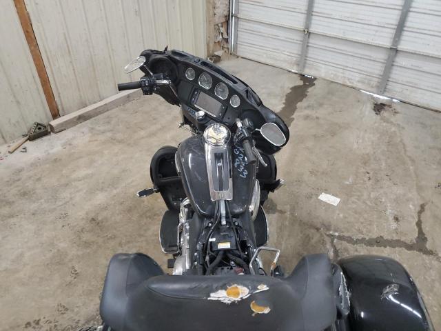 2017 HARLEY-DAVIDSON FLHTCUTG T 1HD1MAD1XHB854994