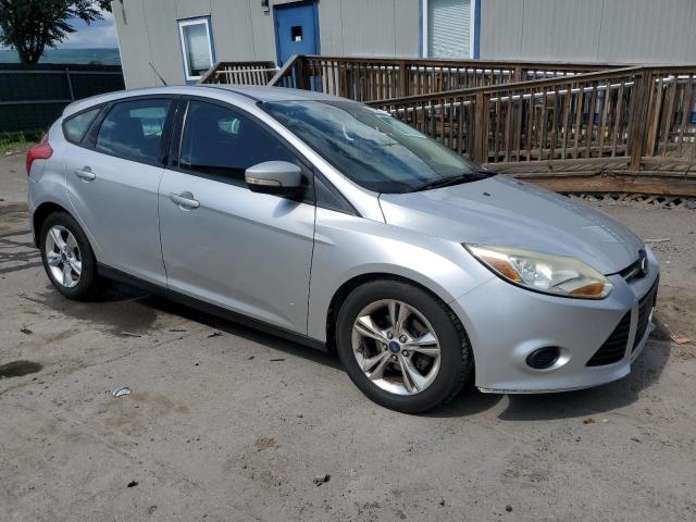 VIN 1FADP3K29EL162802 2014 Ford Focus, SE no.4