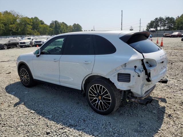 VIN WP1AA2A20GLA02285 2016 Porsche Cayenne no.2