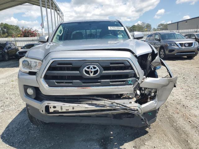 VIN 5TFBZ5DN0HX002383 2017 Toyota Tacoma, Double Cab no.5