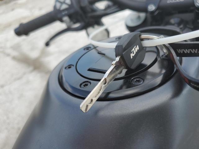 2020 KTM 790 DUKE - VBKTU6408LM780257