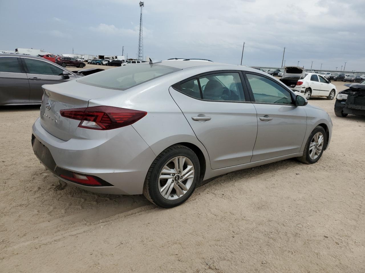 Lot #2960146205 2020 HYUNDAI ELANTRA SE