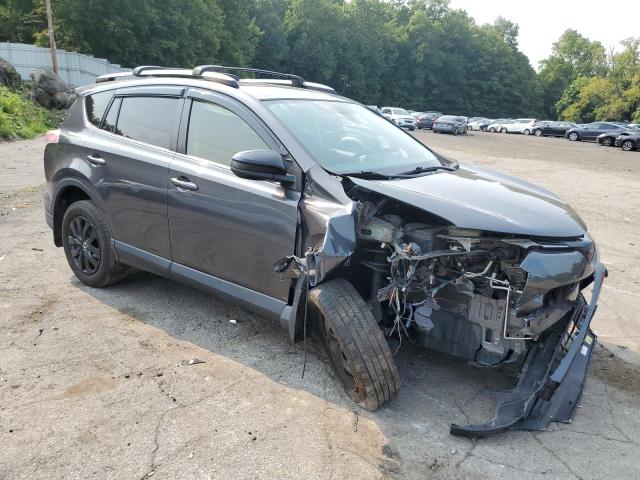 VIN JTMBFREV5GJ079590 2016 Toyota RAV4, LE no.4