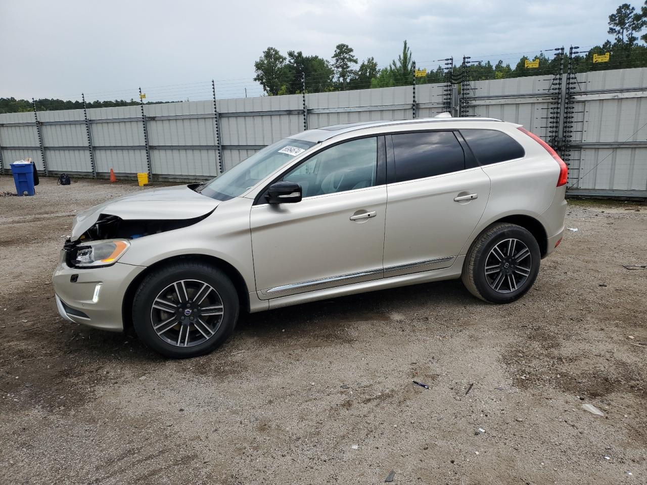 YV440MDR0H2077255 VOLVO XC60 T5 DY 2017