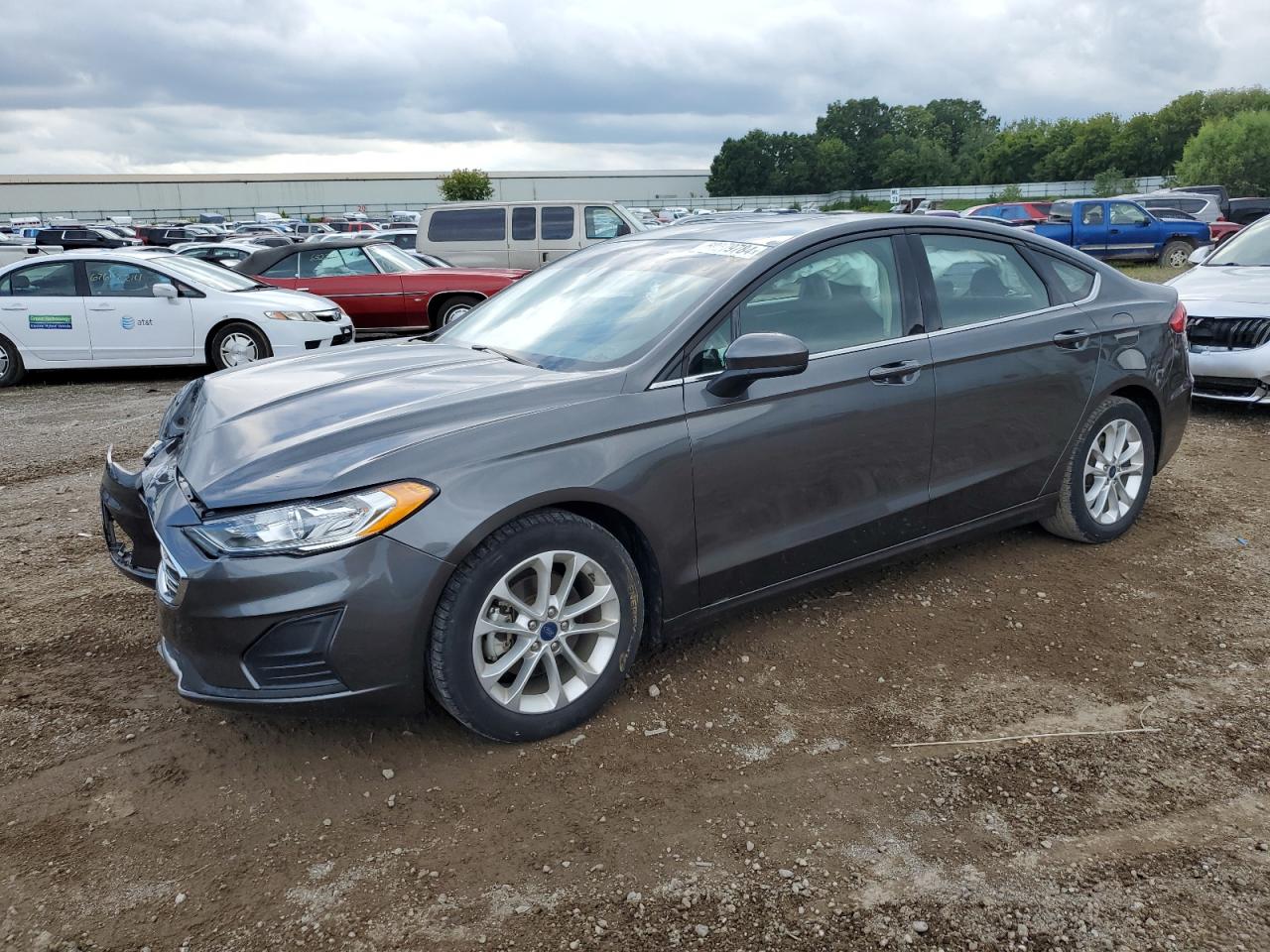 Lot #2945615158 2020 FORD FUSION SE