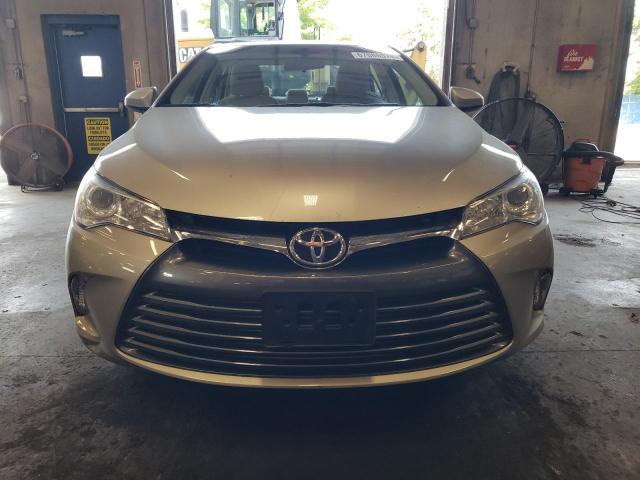 VIN 4T4BF1FK1GR564881 2016 Toyota Camry, LE no.5