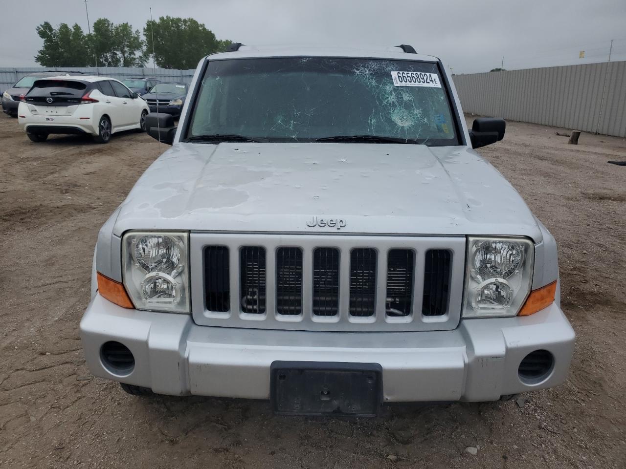 2006 Jeep COMMANDER