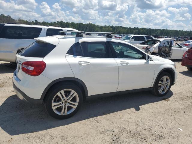 2018 MERCEDES-BENZ GLA 250 4M - WDCTG4GB8JJ527281