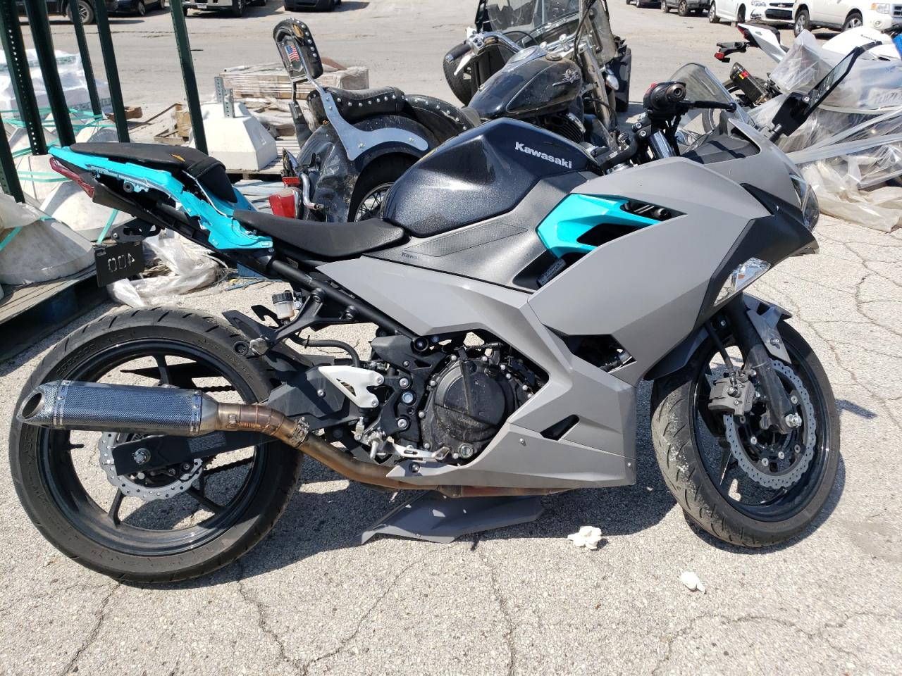 Kawasaki Ninja 400 2022 