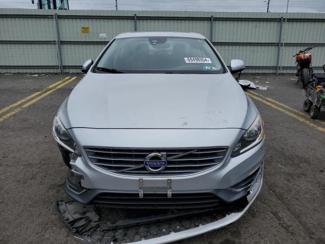 VIN LYV402TK4HB135877 2017 Volvo S60, Premier no.5