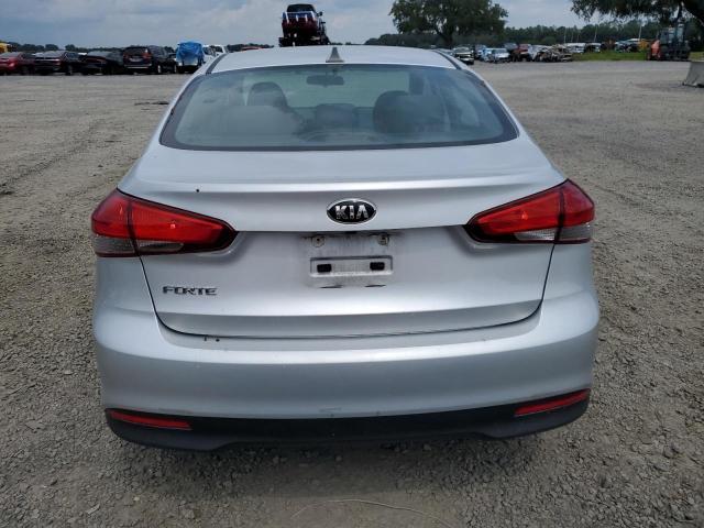 VIN 3KPFL4A7XHE058706 2017 KIA Forte, LX no.6