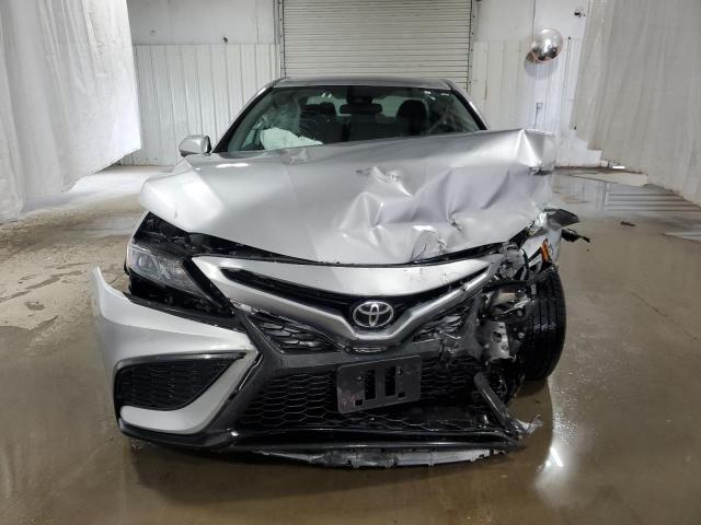 VIN 4T1G11AK8MU599998 2021 Toyota Camry, SE no.5