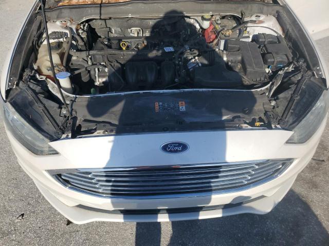 VIN 3FA6P0H7XJR190260 2018 Ford Fusion, SE no.11