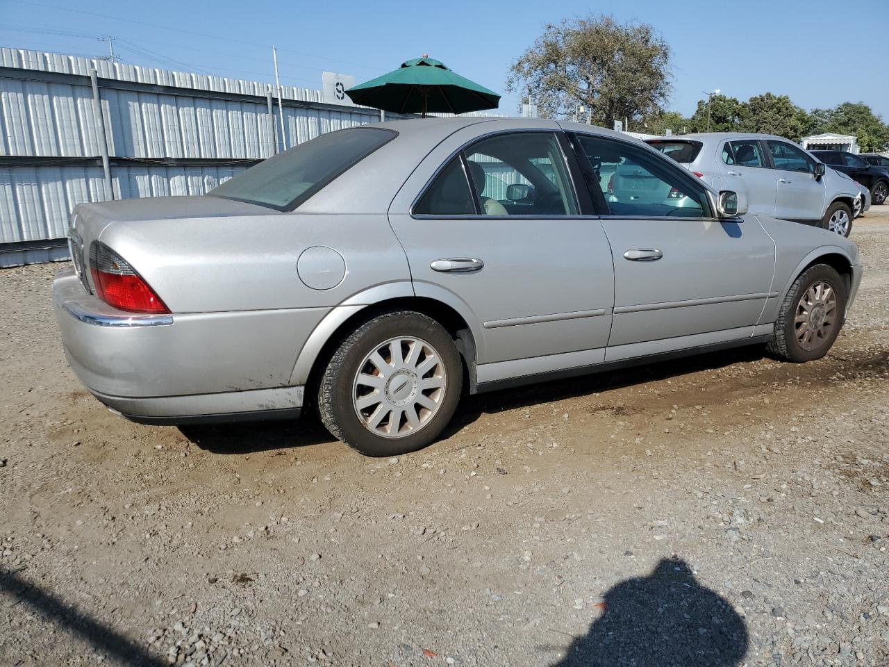 LINCOLN LS 2004 tan  gas 1LNHM86S64Y615220 photo #4