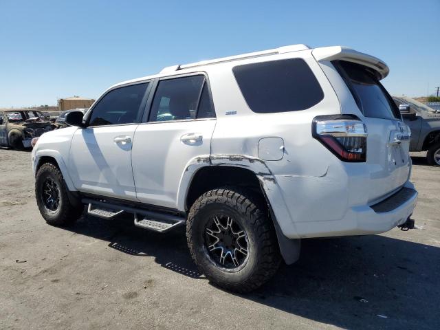 VIN JTEZU5JRXJ5186605 2018 Toyota 4runner, SR5 no.2