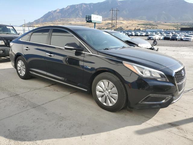 2017 HYUNDAI SONATA HYB - KMHE24L38HA065001