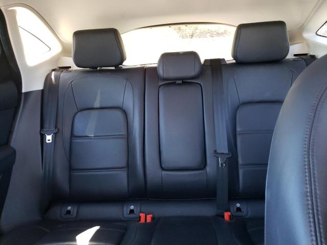 2019 JAGUAR E-PACE S SADFJ2FX0K1Z33681