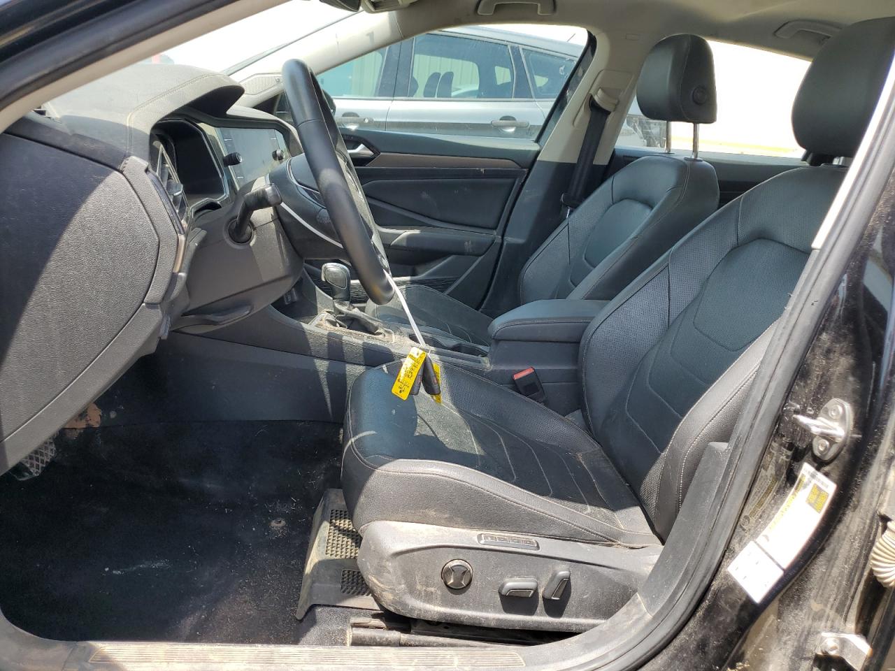 VOLKSWAGEN JETTA SEL PREMIUM