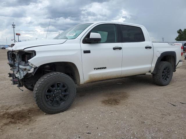 VIN 5TFDW5F13GX506758 2016 Toyota Tundra, Crewmax Sr5 no.1