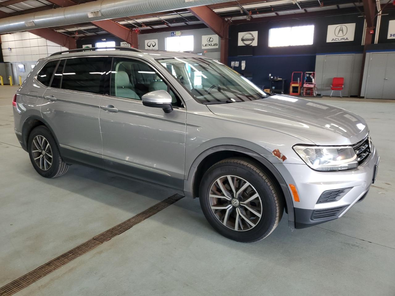 Lot #2773265625 2020 VOLKSWAGEN TIGUAN SE