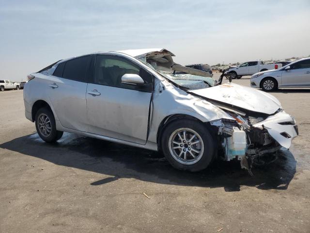 VIN JTDKBRFU0G3020114 2016 Toyota Prius no.4