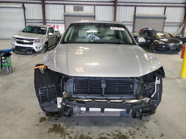 VIN WA1ANAFY5J2128050 2018 Audi Q5, Premium no.5