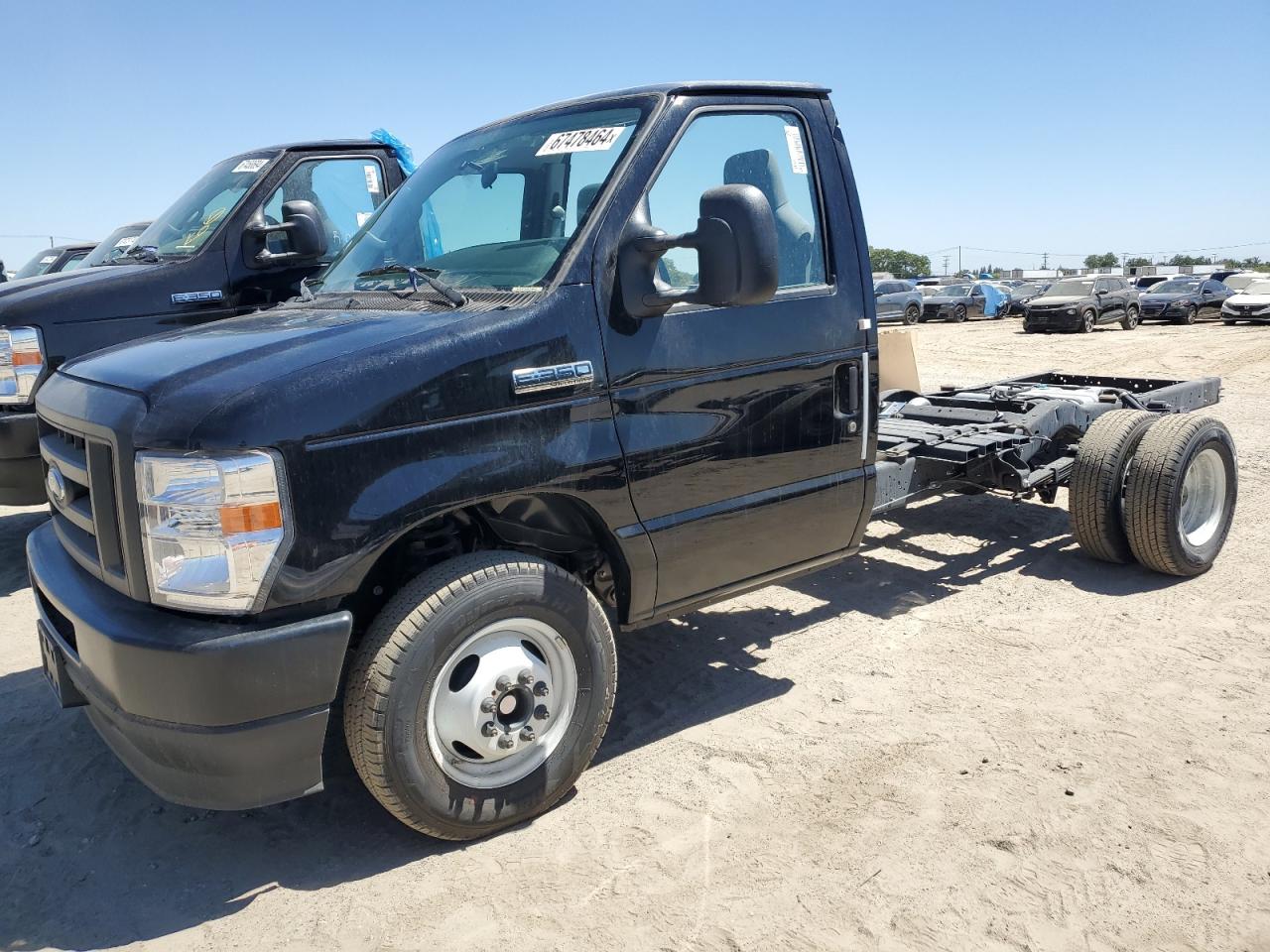 Ford E-350 2024 Base