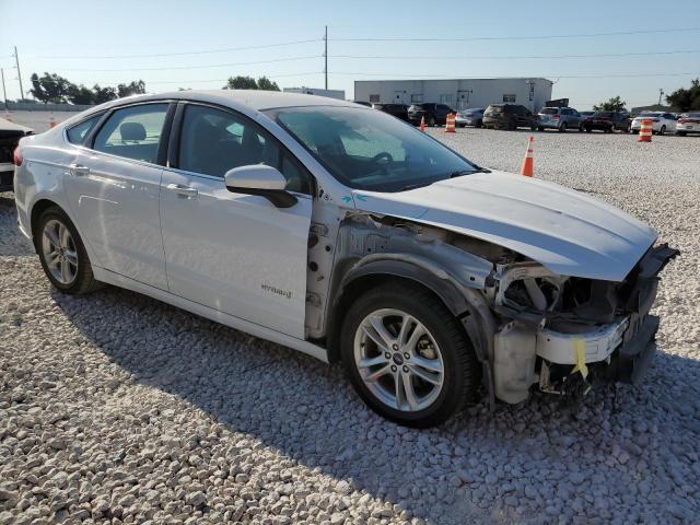 VIN 3FA6P0LUXJR141346 2018 Ford Fusion, Se Hybrid no.4