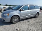 CHRYSLER TOWN & COU photo