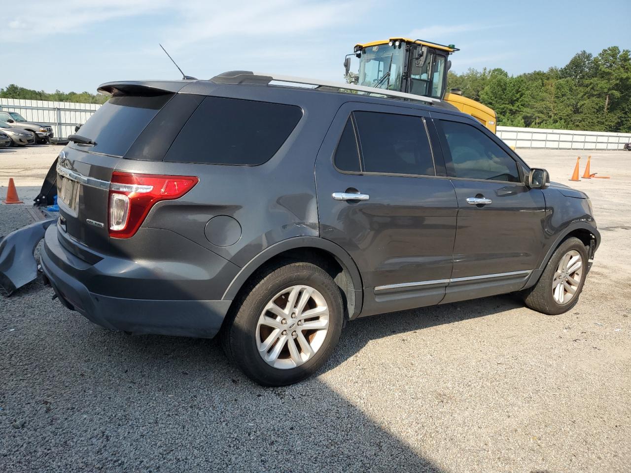 Lot #2758067368 2015 FORD EXPLORER X