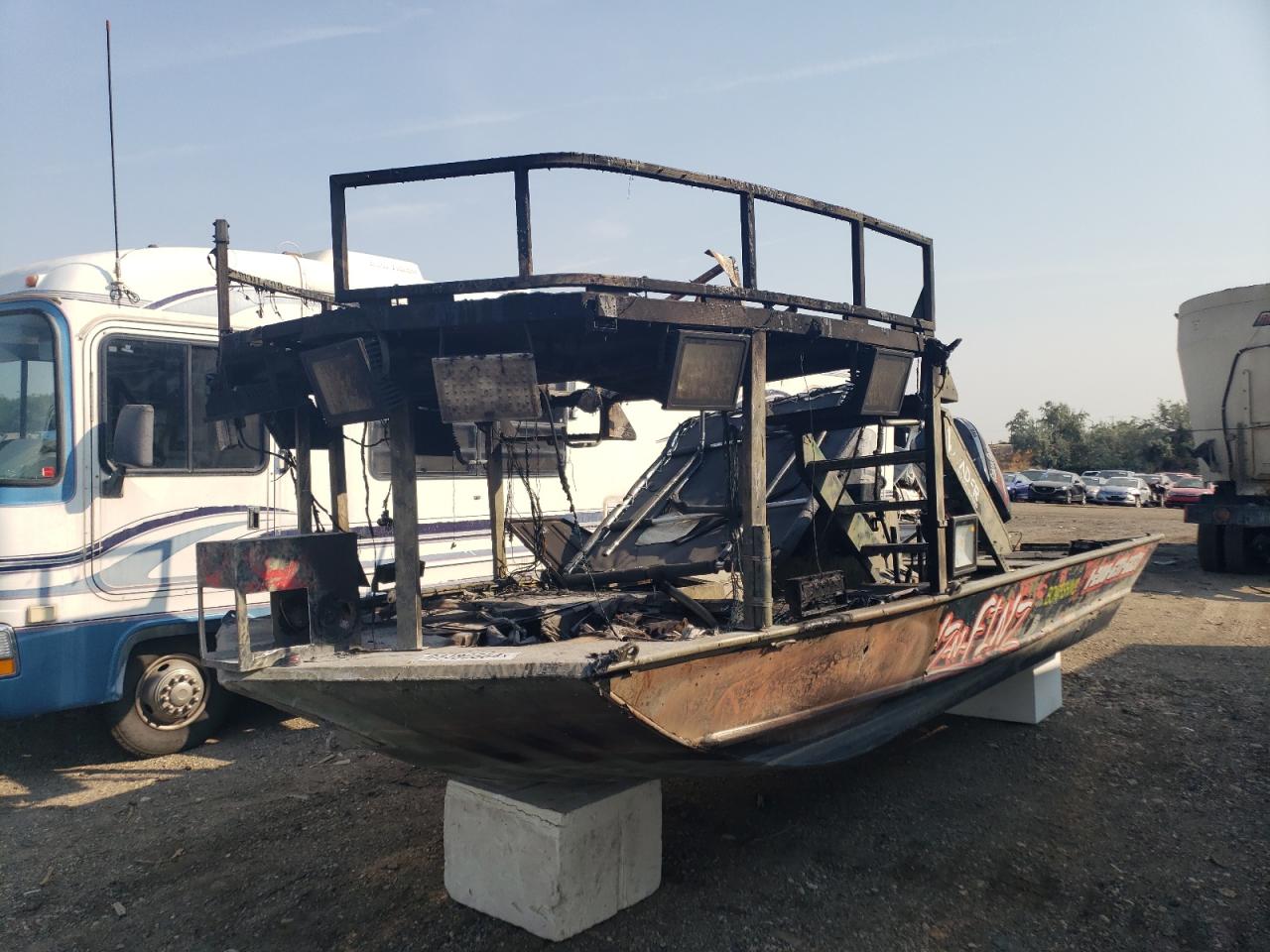 Lot #2869523820 2018 BUJ BOAT W/TRL