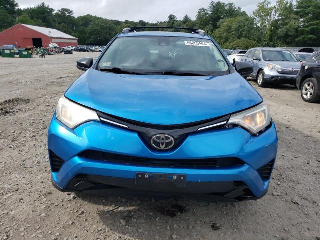 VIN 2T3BFREV9HW557576 2017 Toyota RAV4, LE no.5