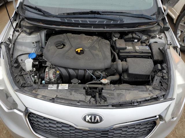 VIN KNAFK4A66F5418957 2015 KIA Forte, LX no.11