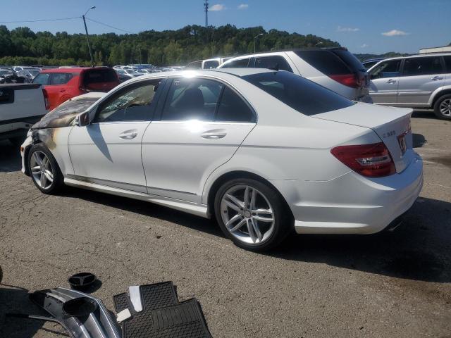 VIN WDDGF8AB2EA954817 2014 Mercedes-Benz C-Class, 3... no.2