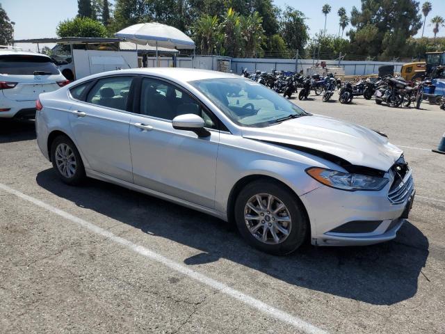 VIN 3FA6P0G78JR181056 2018 Ford Fusion, S no.4