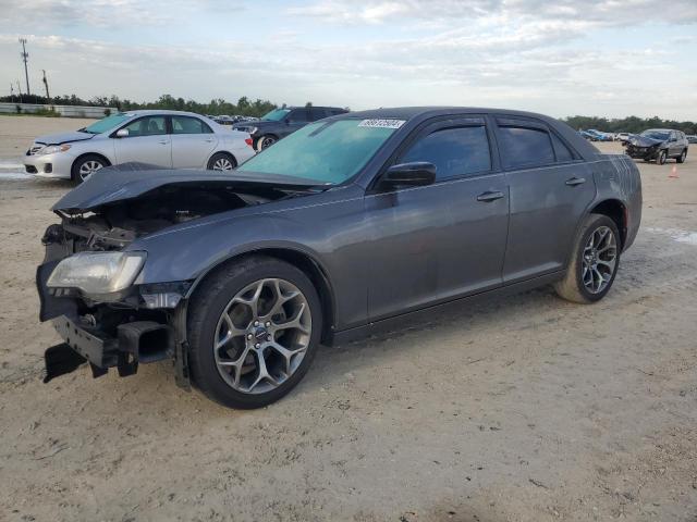 VIN 2C3CCAAG3JH264515 2018 Chrysler 300, Touring no.1