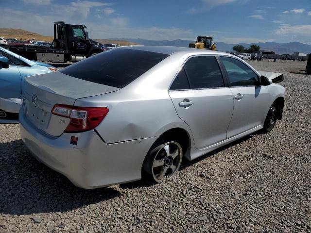 VIN 4T1BF1FK1EU379172 2014 Toyota Camry, L no.3