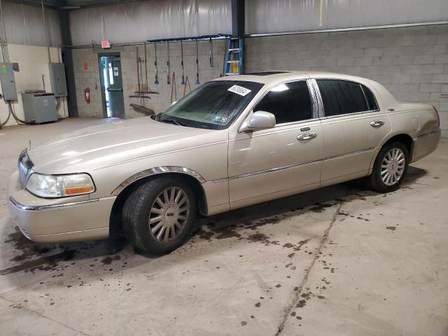 2005 LINCOLN TOWN CAR S #3027126797