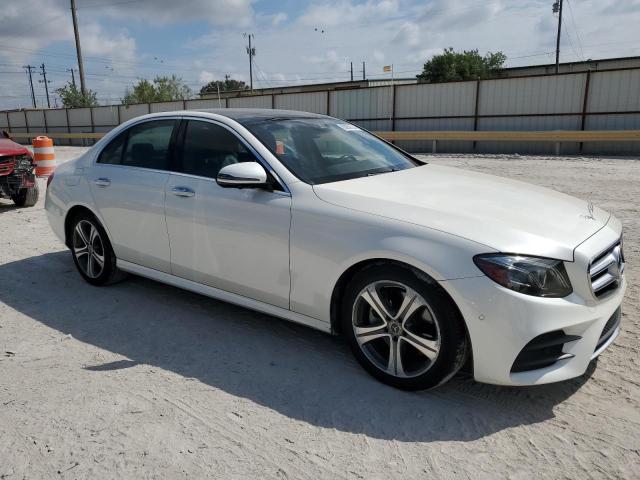 VIN WDDZF4JB2KA525237 2019 Mercedes-Benz E-Class, 300 no.4