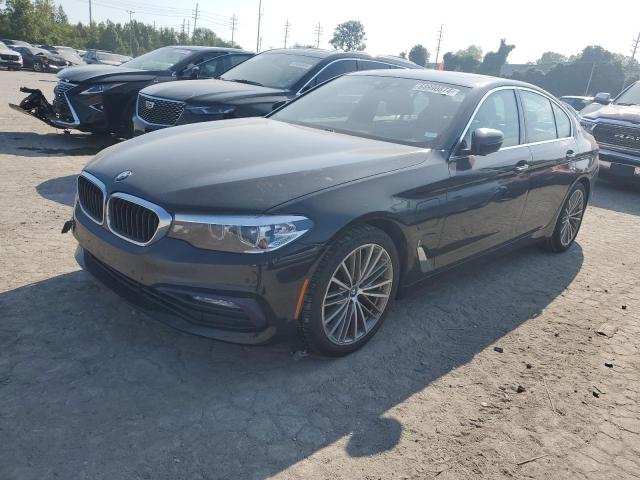 VIN WBAJB1C51JB085526 2018 BMW 5 Series, 530XE no.1