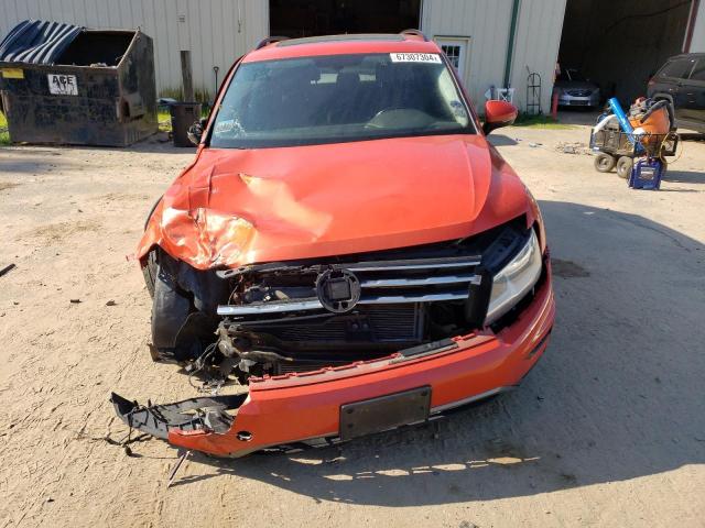 2018 VOLKSWAGEN TIGUAN SE - 3VV2B7AX3JM089408