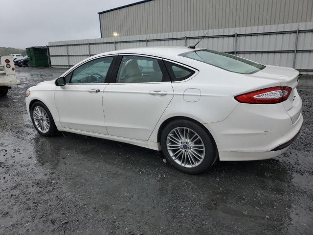 VIN 3FA6P0HD2GR190350 2016 Ford Fusion, SE no.2