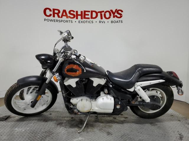 HONDA VTX1300 C 2004 black road/str gas 1HFSC55184A000672 photo #4