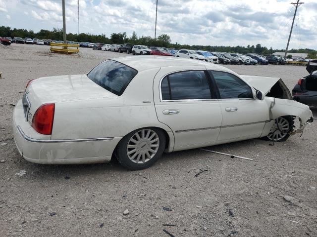 LINCOLN TOWN CAR S 2005 white sedan 4d gas 1LNHM81W45Y608164 photo #4