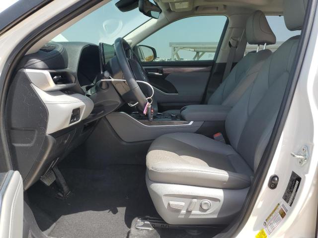 VIN 5TDKDRBH3PS026071 2023 Toyota Highlander, L no.7