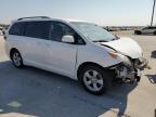 TOYOTA SIENNA LE photo