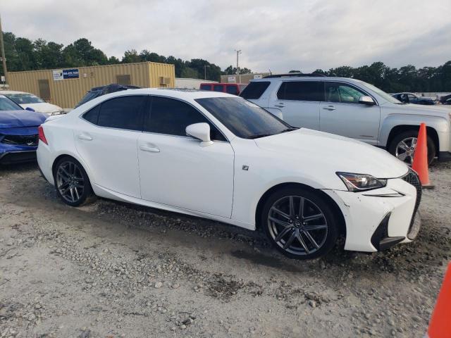 VIN JTHC81D22J5032023 2018 Lexus IS, 300 no.4