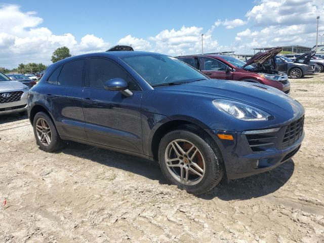 VIN WP1AA2A52JLB05693 2018 Porsche Macan no.4