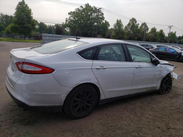 VIN 1FA6P0G75E5385483 2014 Ford Fusion, S no.3